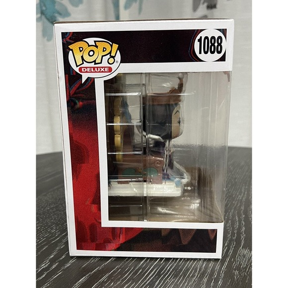 Funko Pop! Deluxe Evil Queen on Throne Disney Villains #1088, Some Box Damage - Picture 4 of 10